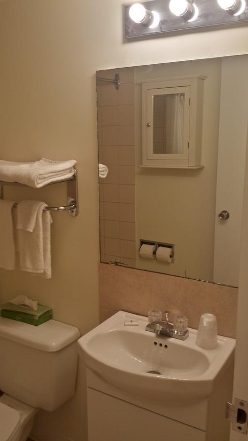 Northwoods Inn & Suites ساسكاتون المظهر الخارجي الصورة