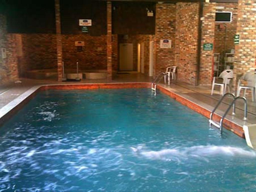 Northwoods Inn & Suites ساسكاتون المرافق الصورة